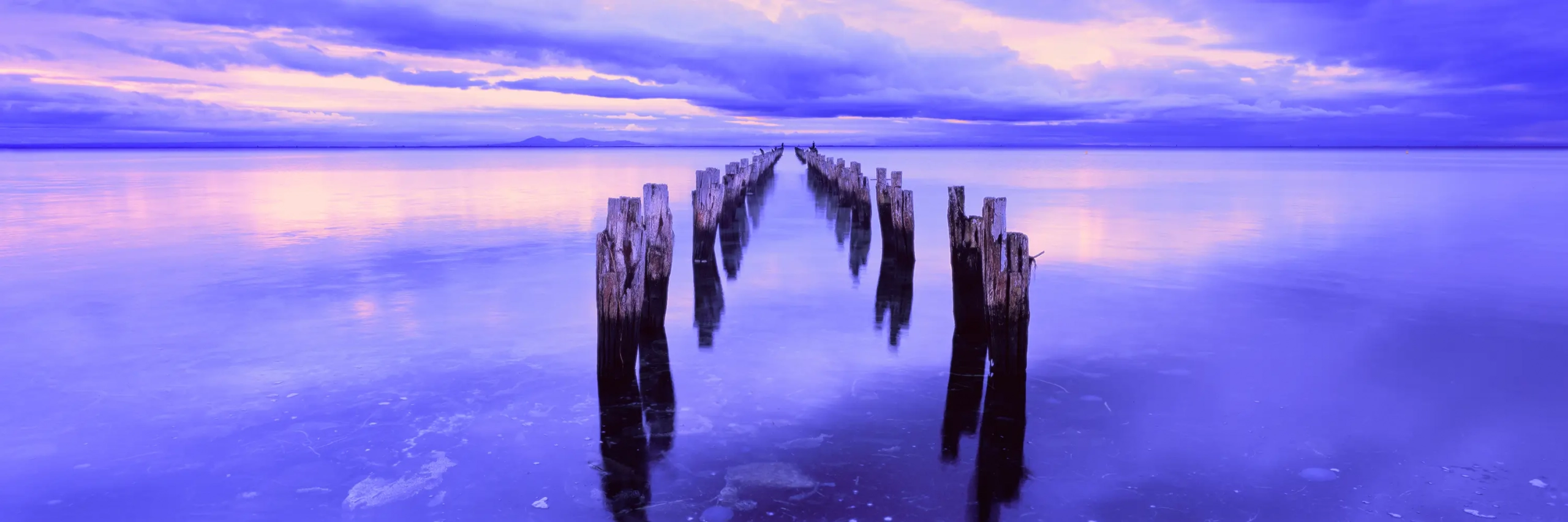 Broken Tide Wall Art